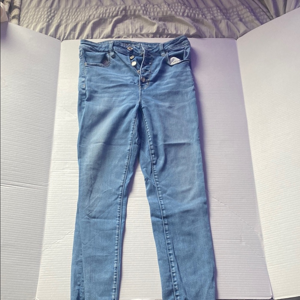 American Eagle Outfitters High Rise Blue Jeans